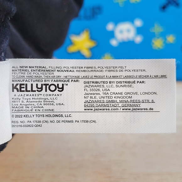 Squishmallow Quill the Vampire & Wade the Werewolf 12" Halloween Flipamallow NWT - Picture 6 of 8